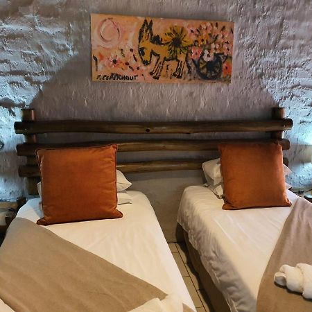 Bains Lodge Bloemfontein Extérieur photo