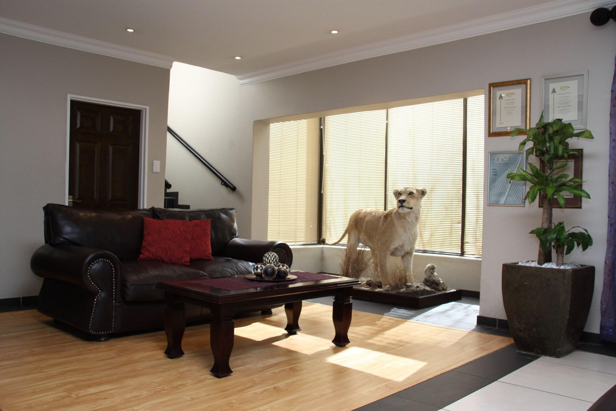 Bains Lodge Bloemfontein Extérieur photo