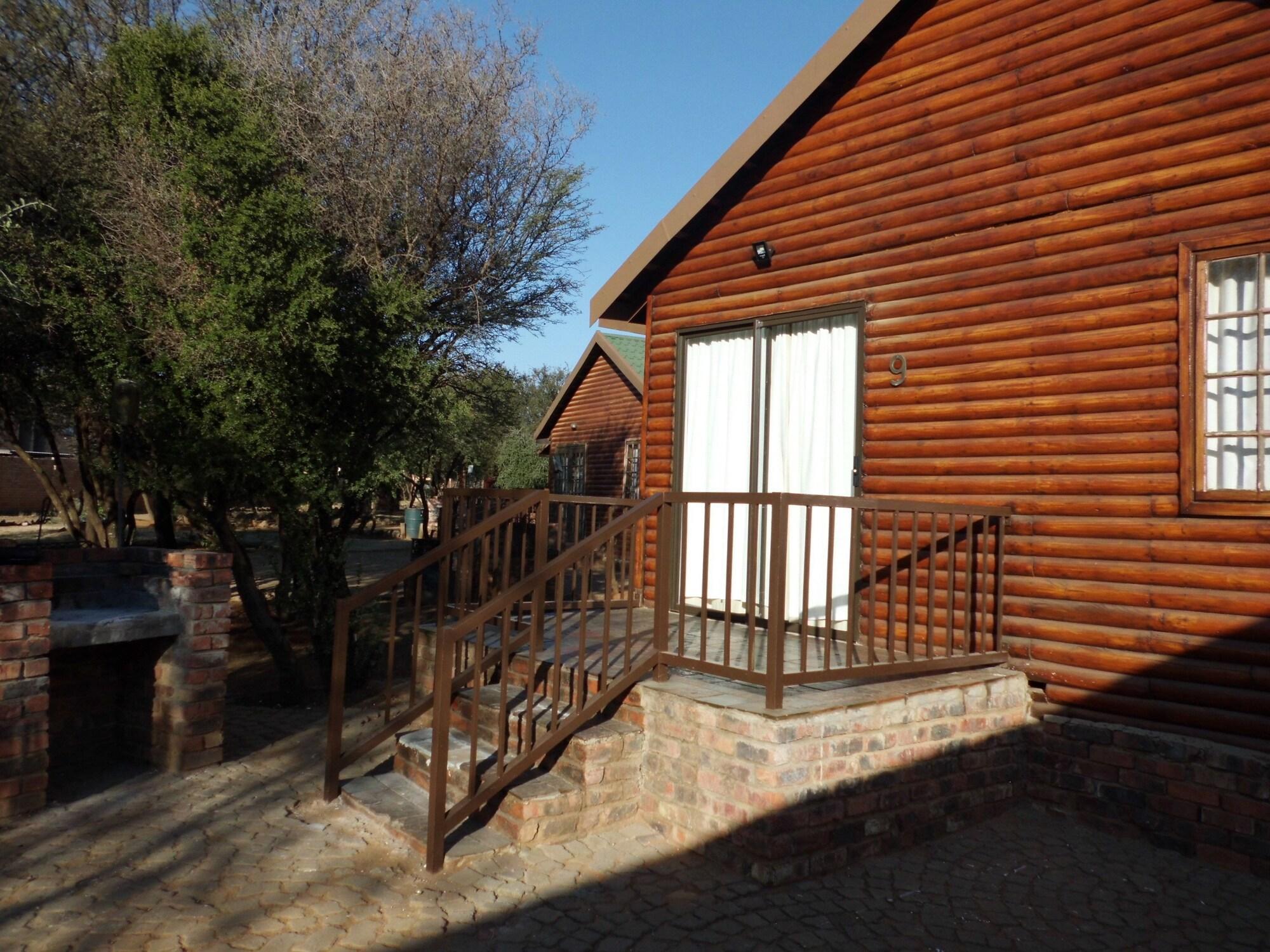 Bains Lodge Bloemfontein Extérieur photo