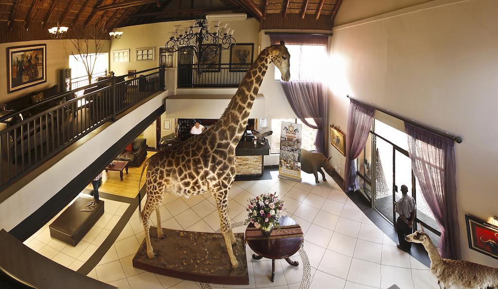 Bains Lodge Bloemfontein Extérieur photo